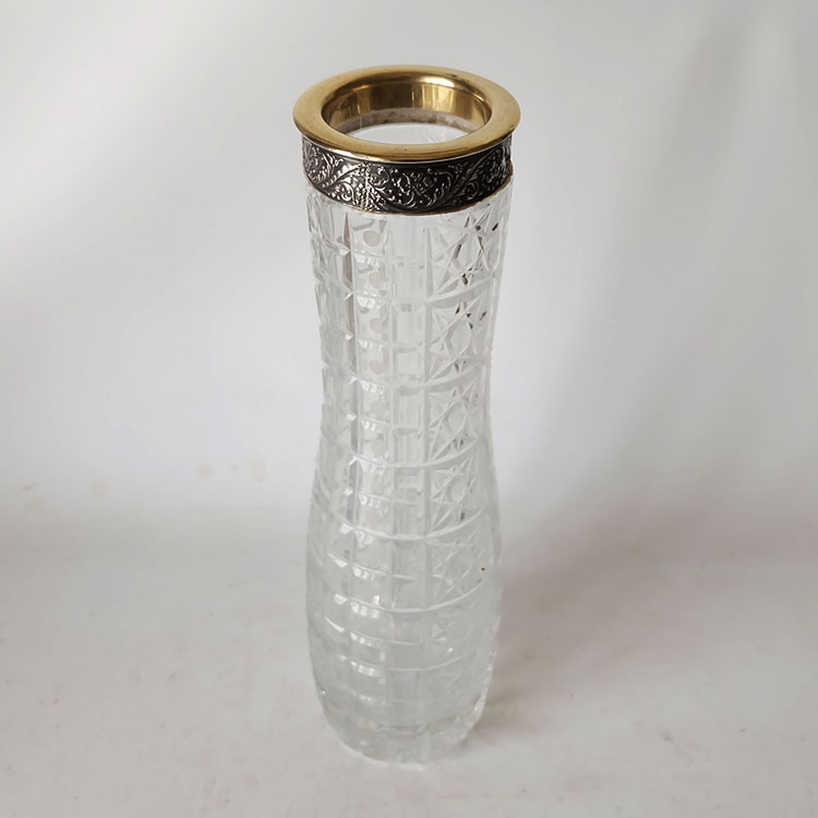 Blauwe plek nerveus worden Nieuw maanjaar Antieke Russische glazen vaas met zilveren bovenkant. – Curiosa Den Haag